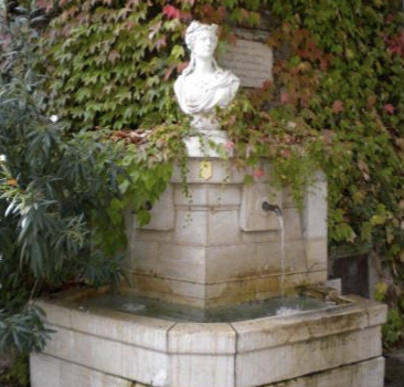 sept-fontaines-villecroze3