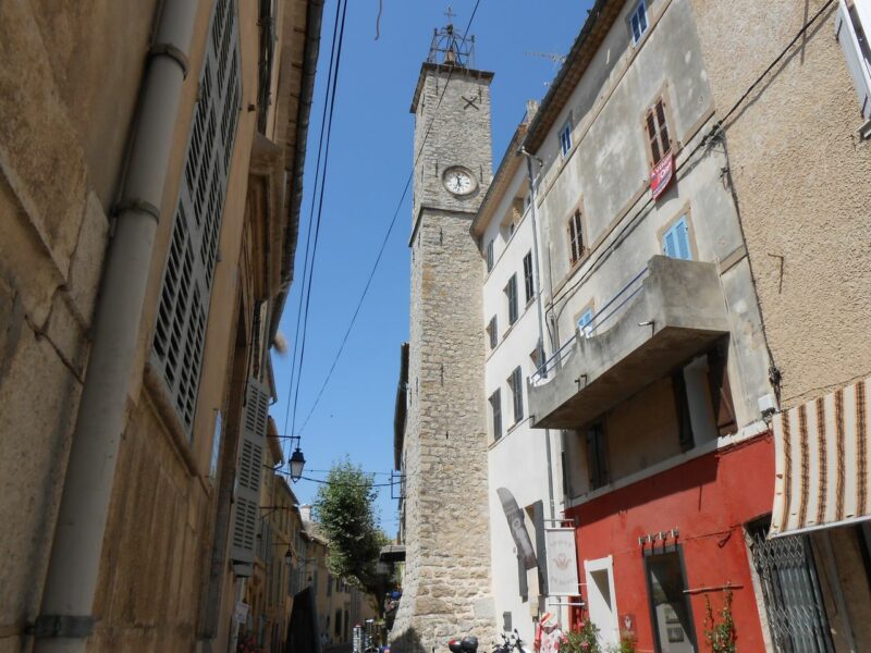 La tour de l’horloge la Cadière-d’Azur